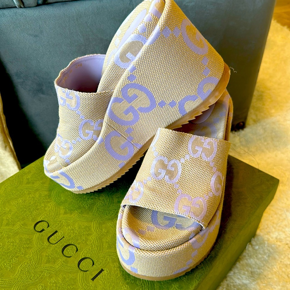 Gucci wedges